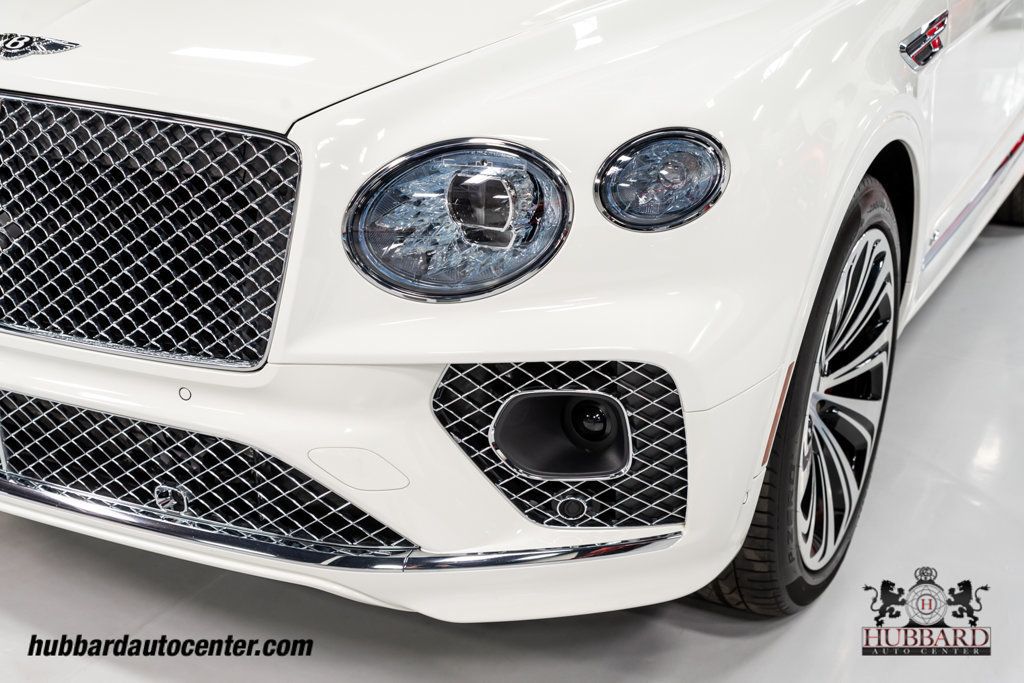 2022 Bentley Bentayga V8 AWD - 22650290 - 12