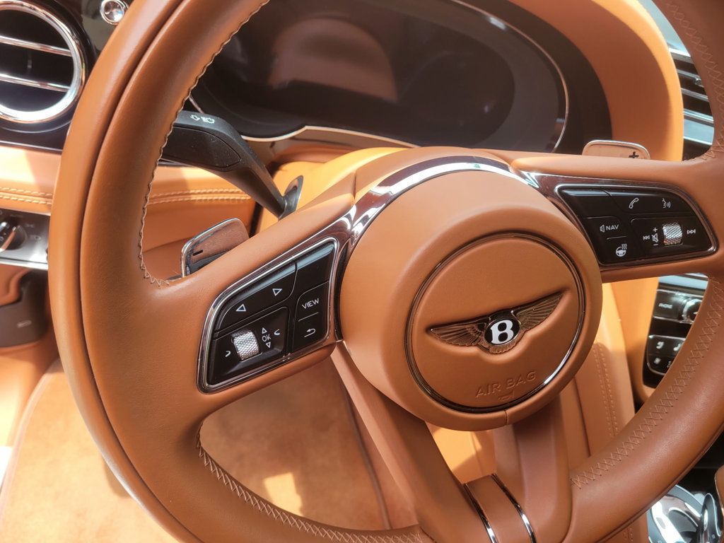 2022 Bentley Bentayga V8 AWD - 23056091 - 15