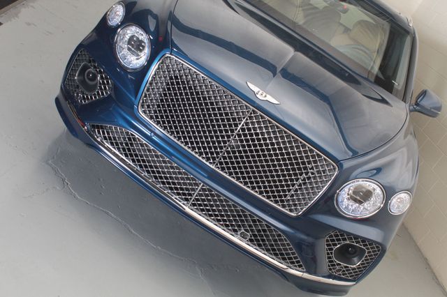 2022 Bentley Bentayga V8 AWD - 23086761 - 14