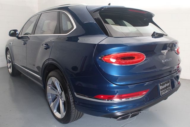 2022 Bentley Bentayga V8 AWD - 23086761 - 17