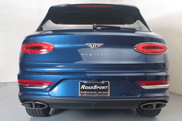 2022 Bentley Bentayga V8 AWD - 23086761 - 19