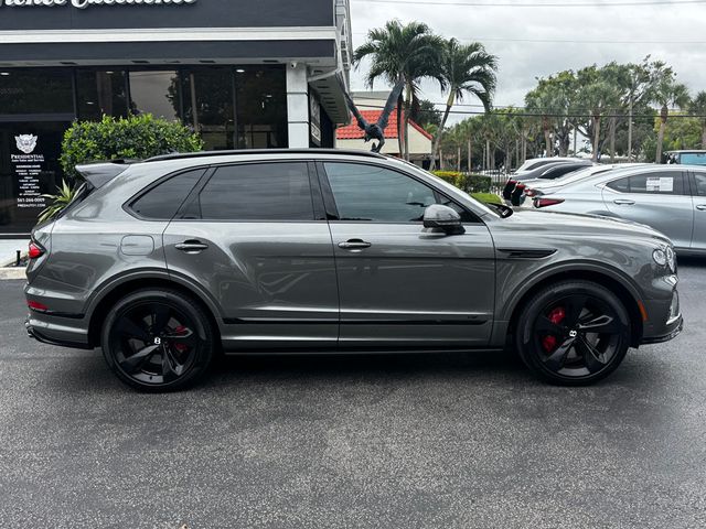 2022 Bentley Bentayga V8 AWD - 22969431 - 3