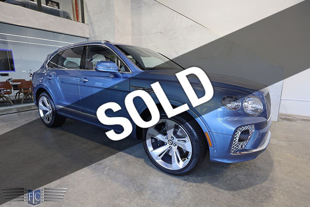 2022 Bentley Bentayga V8 AWD - 22903607 | Video 1