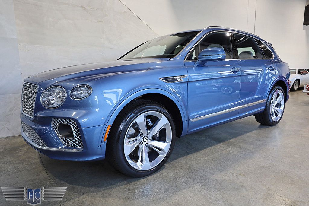 2022 Bentley Bentayga V8 AWD - 22903607 - 12