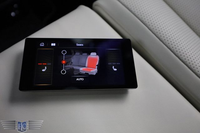 2022 Bentley Bentayga V8 AWD - 22903607 - 25