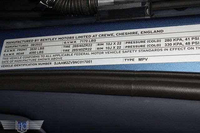 2022 Bentley Bentayga V8 AWD - 22903607 - 43