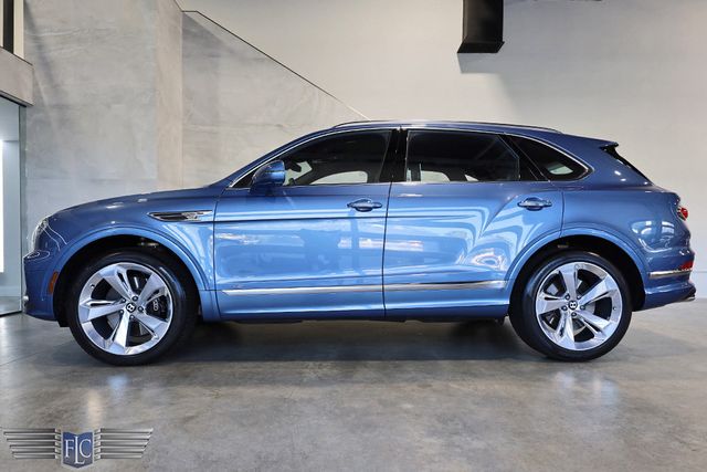 2022 Bentley Bentayga V8 AWD - 22903607 - 49