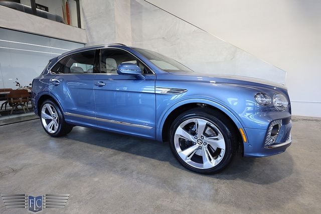 2022 Bentley Bentayga V8 AWD - 22903607 - 6