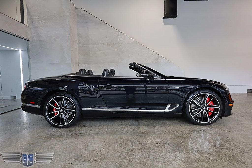 2022 Bentley Continental GTC Mulliner Convertible - 22645217 - 1