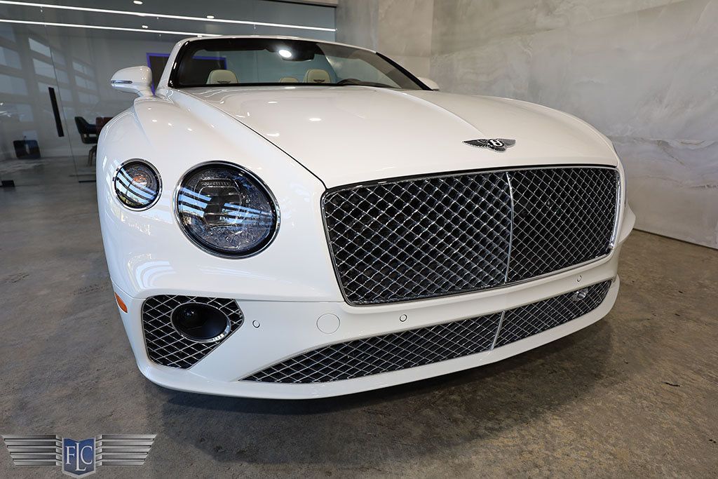 2022 Bentley Continental GTC V8 Convertible - 22761208 - 8