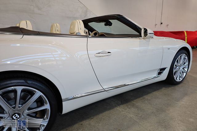 2022 Bentley Continental GTC V8 Convertible - 23023913 - 9