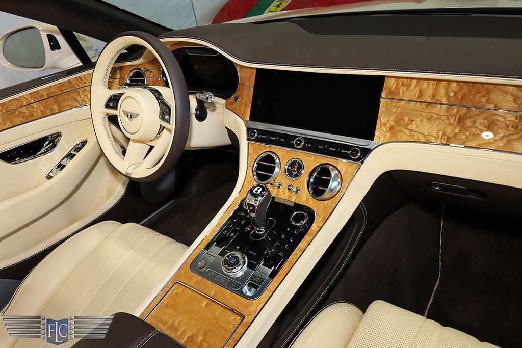 2022 Bentley Continental GTC V8 Convertible - 23023913 - 26