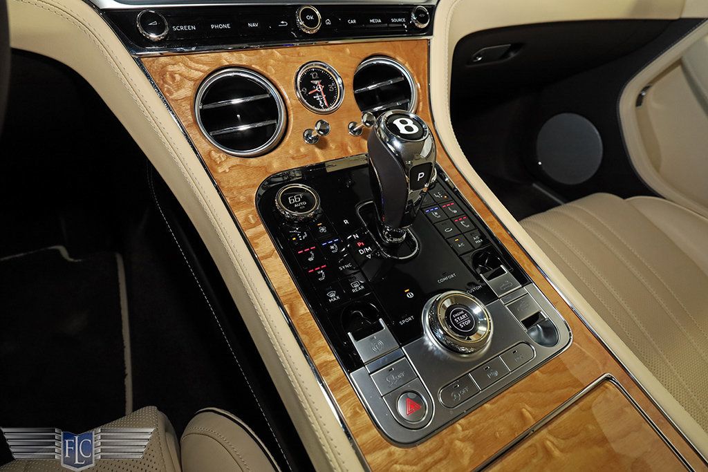 2022 Bentley Continental GTC V8 Convertible - 23023913 - 31