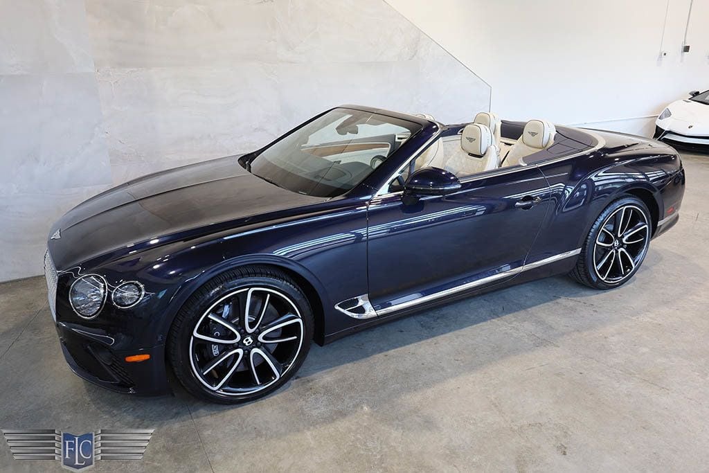 2022 Bentley Continental GTC V8 Mulliner - 22692239 - 11