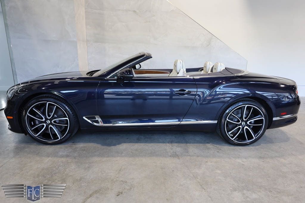 2022 Bentley Continental GTC V8 Mulliner - 22692239 - 46