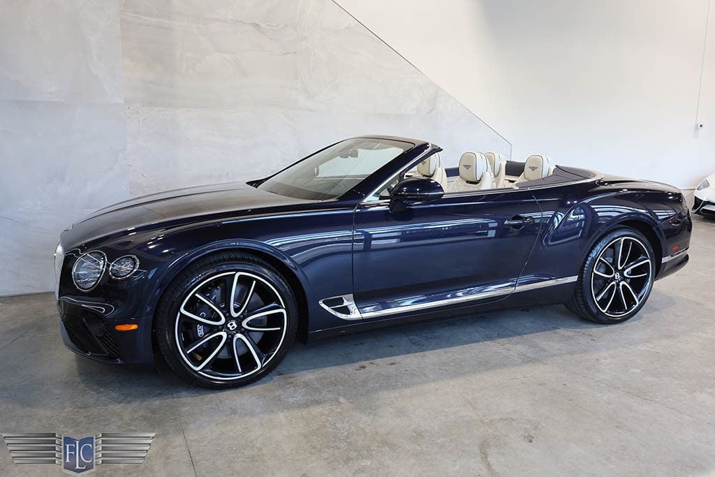 2022 Bentley Continental GTC V8 Mulliner - 22692239 - 51