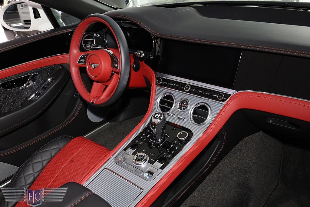 2022 Bentley Continental GTC V8 Mulliner Convertible - 22861831 - 19