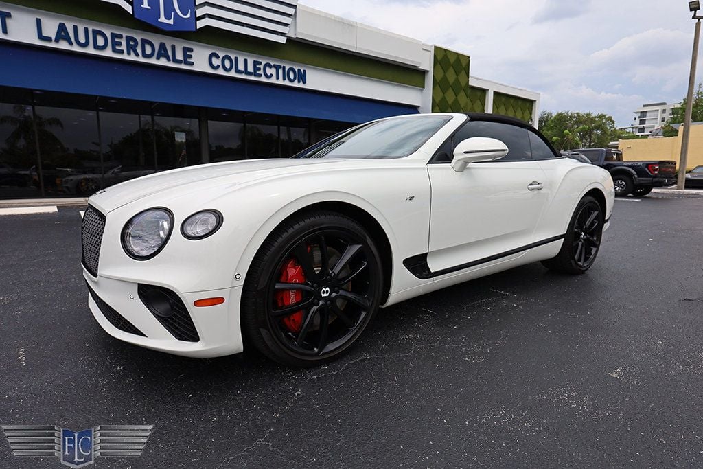 2022 Bentley Continental GTC V8 Mulliner Convertible - 22861831 - 44