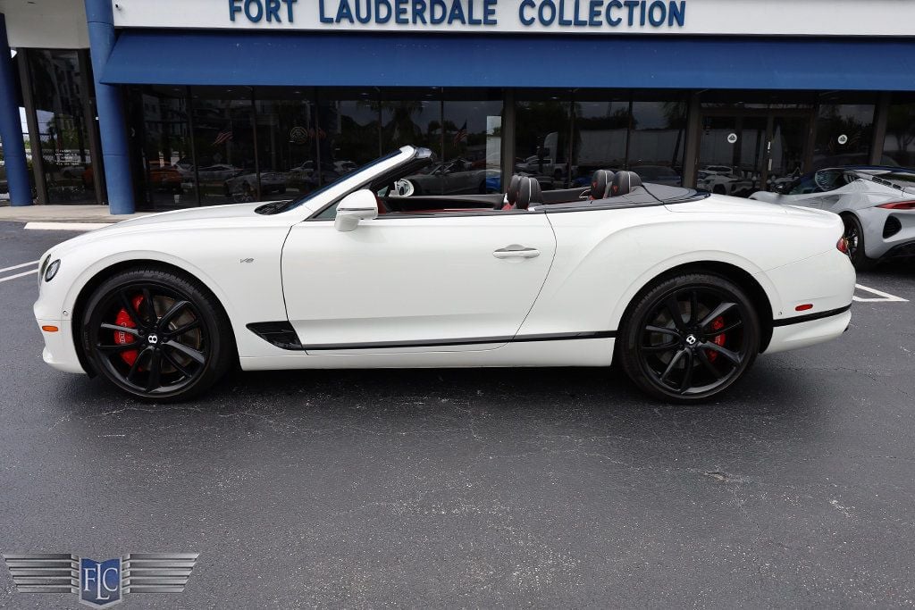 2022 Bentley Continental GTC V8 Mulliner Convertible - 22861831 - 45