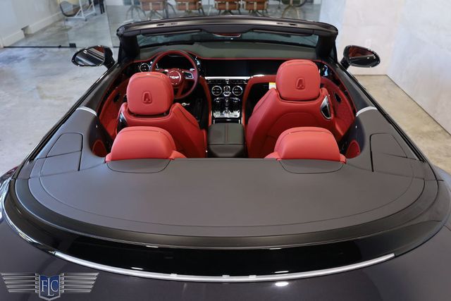 2022 Bentley Continental GTC V8 Mulliner Convertible - 22472853 - 17