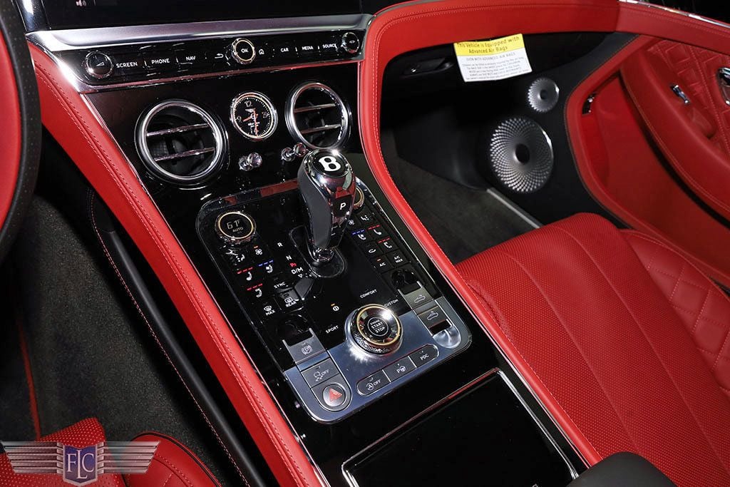 2022 Bentley Continental GTC V8 Mulliner Convertible - 22472853 - 31