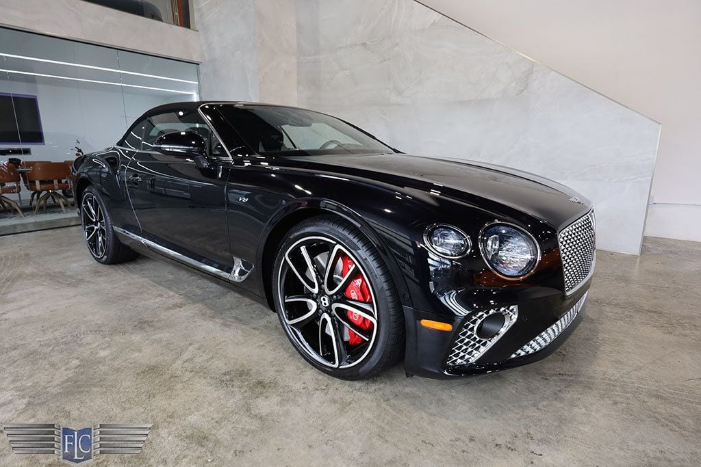 2022 Bentley Continental GTC V8 Mulliner Convertible - 22645217 - 45