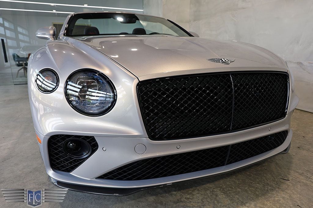 2022 Bentley Continental GTC V8 Mulliner Convertible - 22668784 - 10