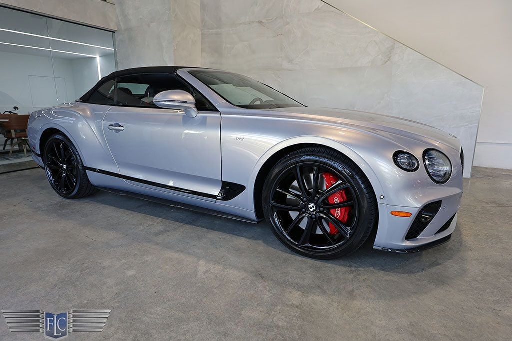 2022 Bentley Continental GTC V8 Mulliner Convertible - 22668784 - 53