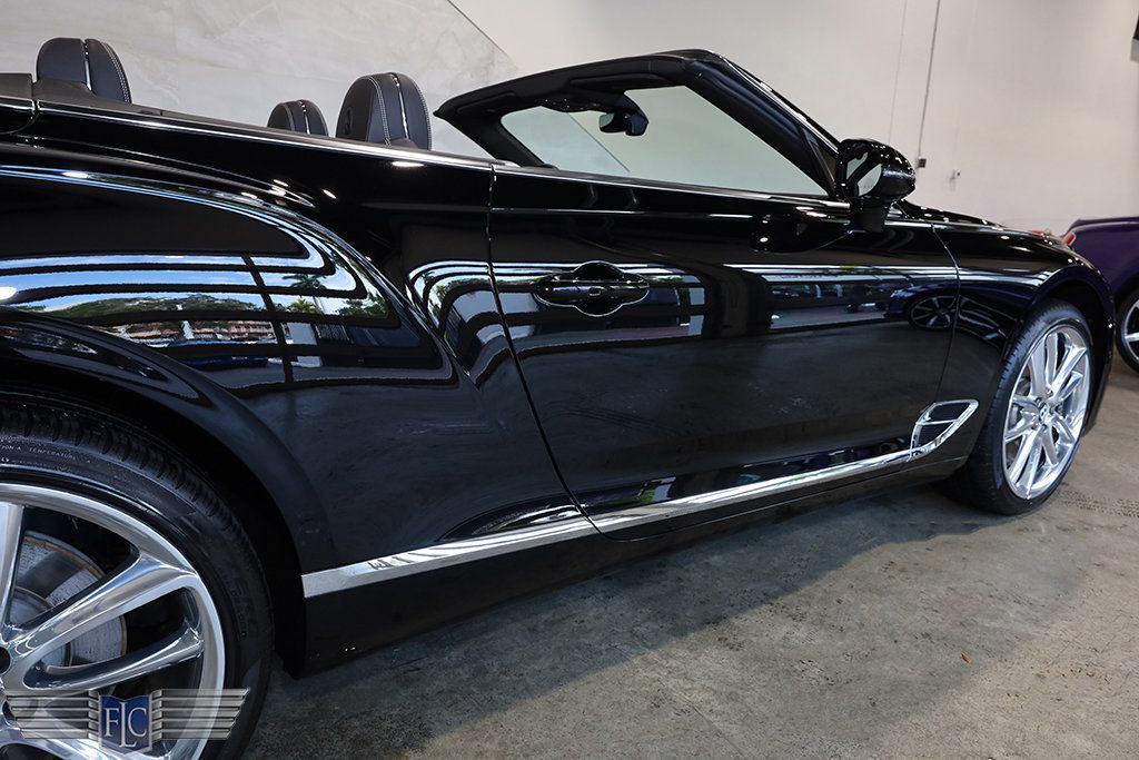 2022 Bentley Continental GTC V8 Mulliner Convertible - 22970433 - 9