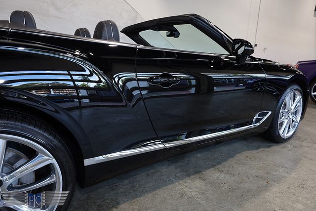 2022 Bentley Continental GTC V8 Mulliner Convertible - 22970433 - 9