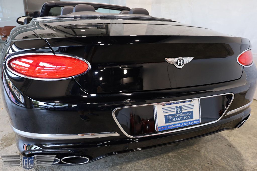 2022 Bentley Continental GTC V8 Mulliner Convertible - 22970433 - 11
