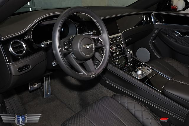 2022 Bentley Continental GTC V8 Mulliner Convertible - 22970433 - 19