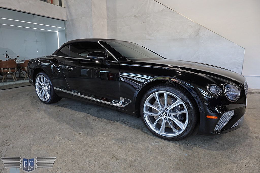 2022 Bentley Continental GTC V8 Mulliner Convertible - 22970433 - 38