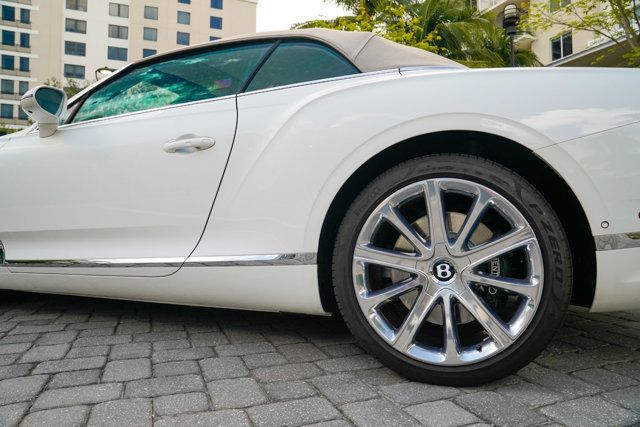 2022 Bentley Continental GT Mulliner Convertible - 22928733 - 17