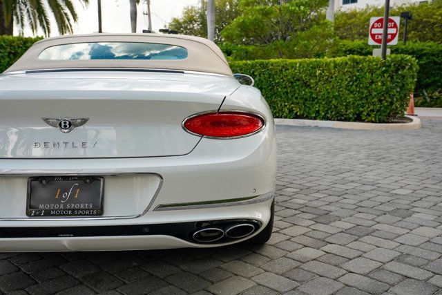 2022 Bentley Continental GT Mulliner Convertible - 22928733 - 25