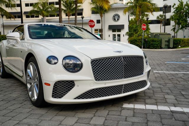 2022 Bentley Continental GT Mulliner Convertible - 22928733 - 39