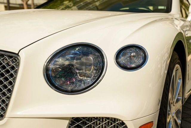 2022 Bentley Continental GT Mulliner Convertible - 22928733 - 40