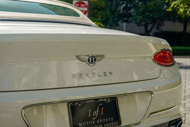 2022 Bentley Continental GT Mulliner Convertible - 22928733 - 44