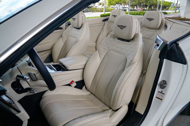 2022 Bentley Continental GT Mulliner Convertible - 22928733 - 57