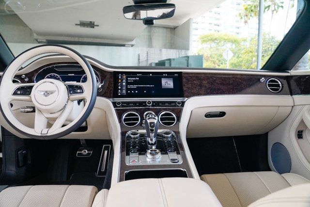2022 Bentley Continental GT Mulliner Convertible - 22928733 - 61