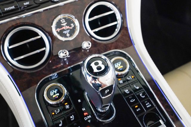 2022 Bentley Continental GT Mulliner Convertible - 22928733 - 71