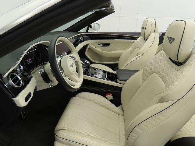 2022 Bentley Continental GT Mulliner Convertible - 22908065 - 18