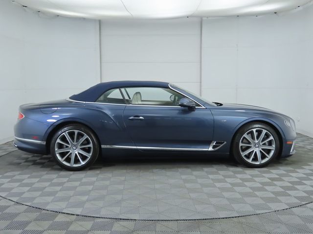 2022 Bentley Continental GT Mulliner Convertible - 22956704 - 11