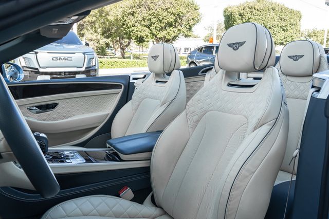 2022 Bentley Continental GT V8 Convertible - 22967658 - 13