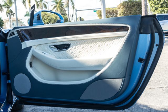 2022 Bentley Continental GT V8 Convertible - 22967658 - 25