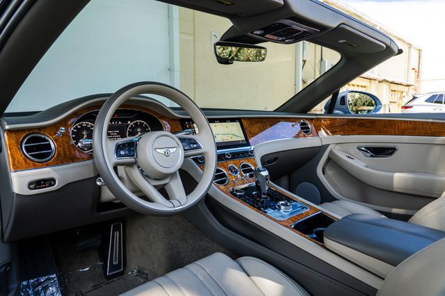 2022 Bentley Continental GT - Photo 11