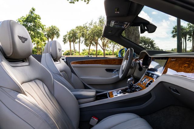 2022 Bentley Continental GT - Photo 16