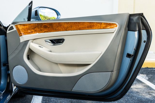 2022 Bentley Continental GT - Photo 20