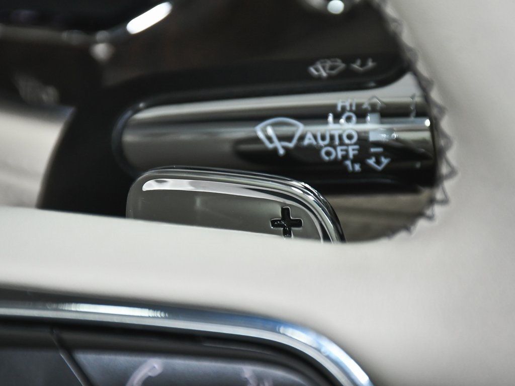 2022 Bentley Continental GT V8 photo 33