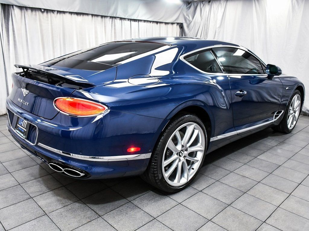 2022 Bentley Continental GT V8 photo 6